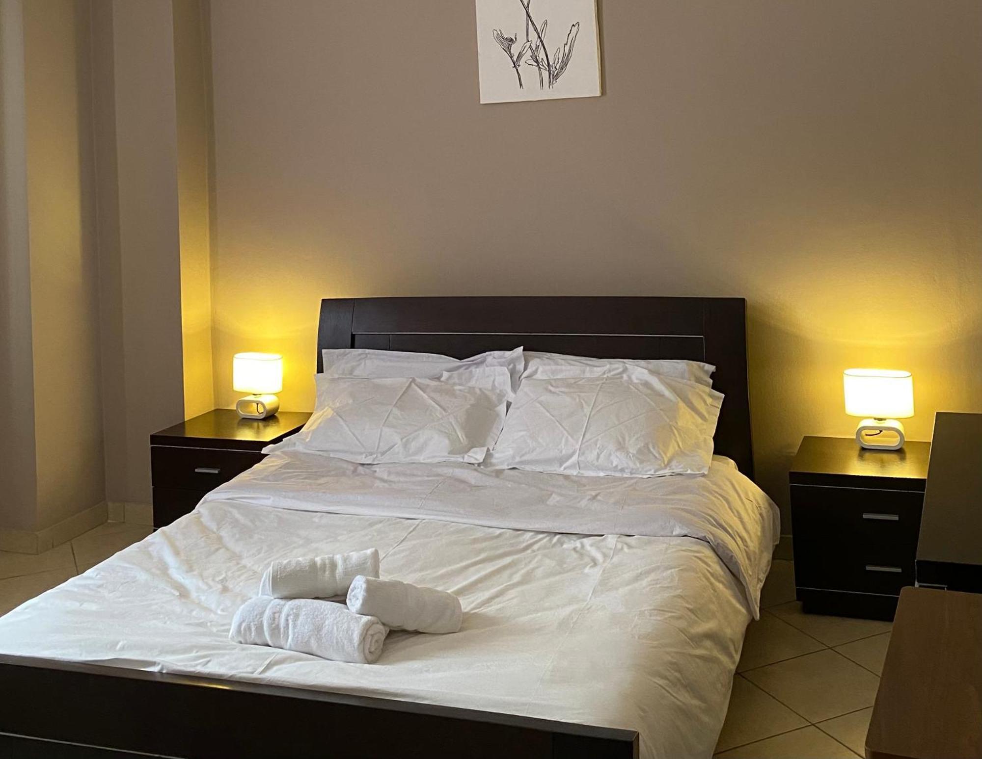 Cloud8 Apt With Castle View, 7Km From The Beach Lezhë Exterior foto